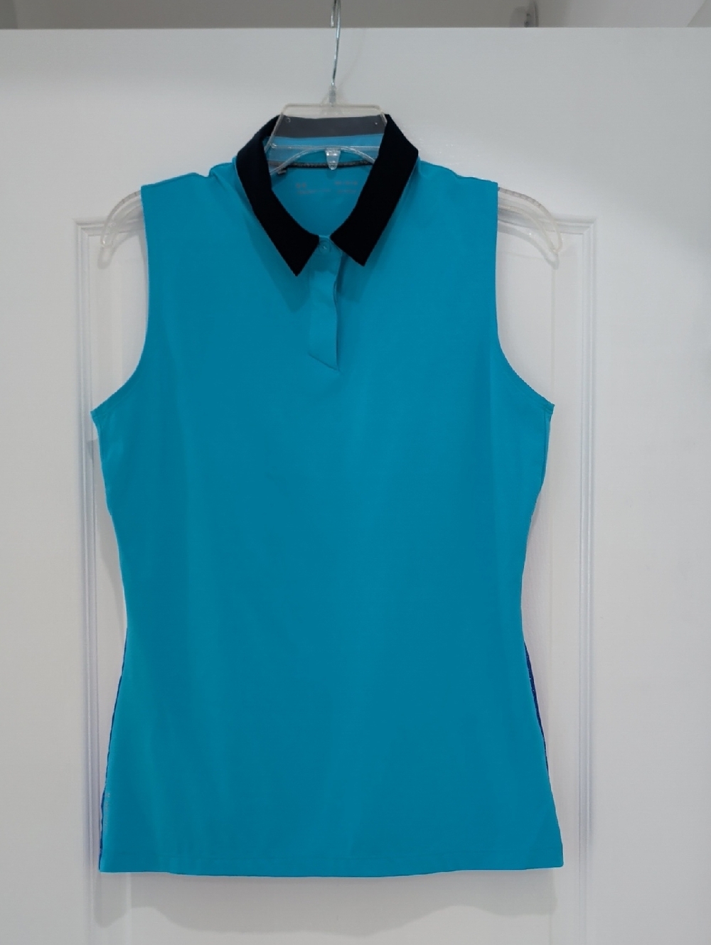 New Under Armour Turquoise Blue Collared Sleeveless ISO-Chill Top M Royal Blue